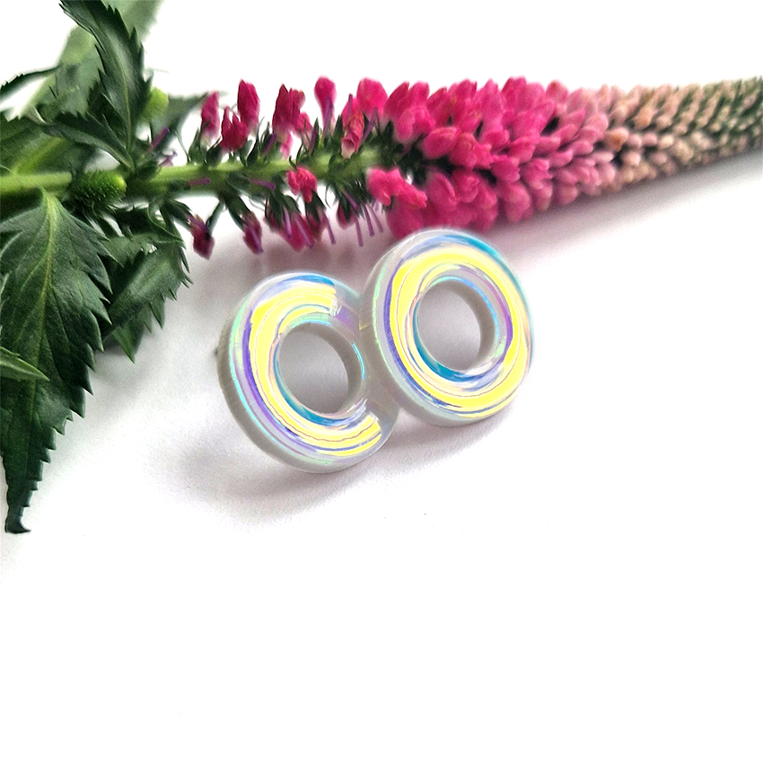 unicorn circle cut nausnice kvet ctv